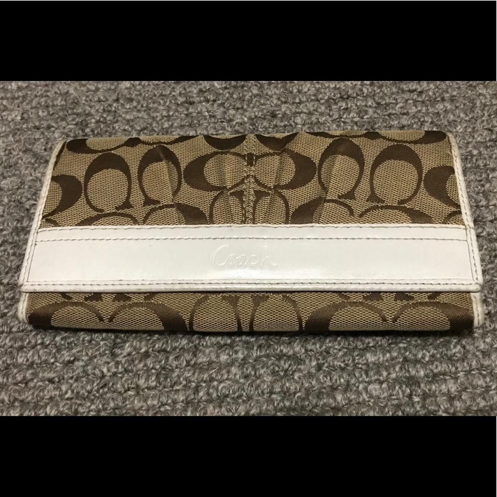 Coach White Leather & Beige Monogram Wallet